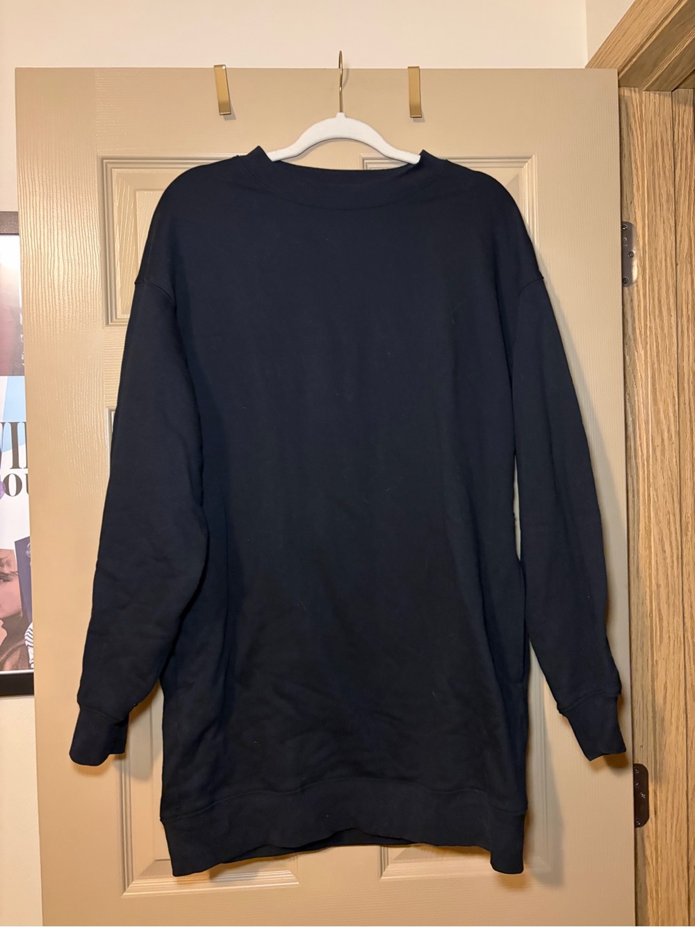 ALO Yoga Cityscape Sweatshirt Dress